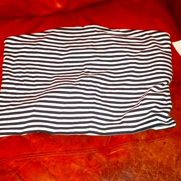 Abound Tops - Tube top